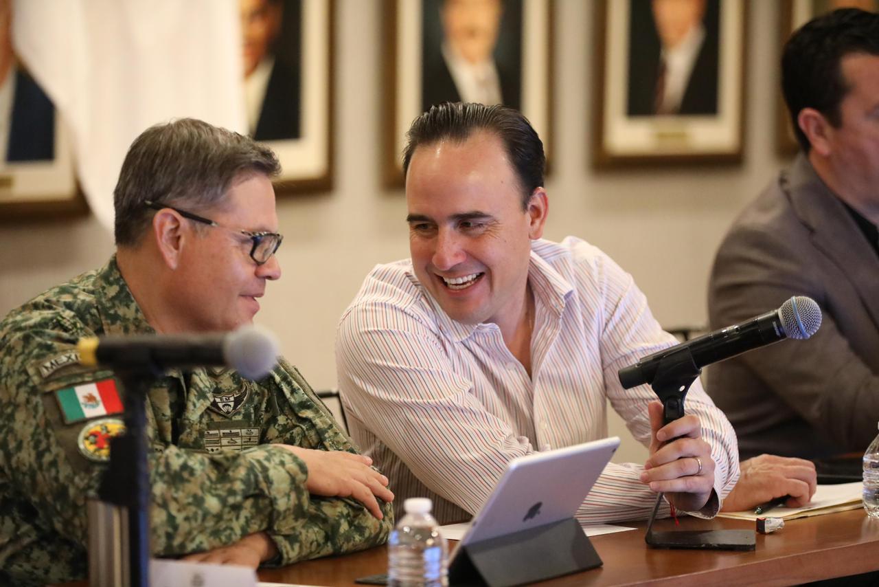EN EQUIPO GARANTIZAMOS UNA JORNADA ELECTORAL TRANQUILA Y EN PAZ: MANOLO