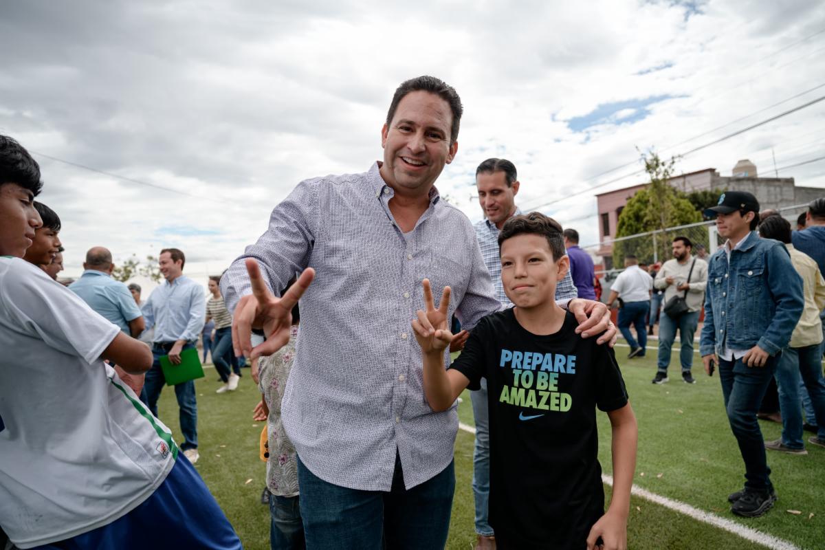 Activa Javier Díaz a las y los saltillenses en espacios rehabilitados