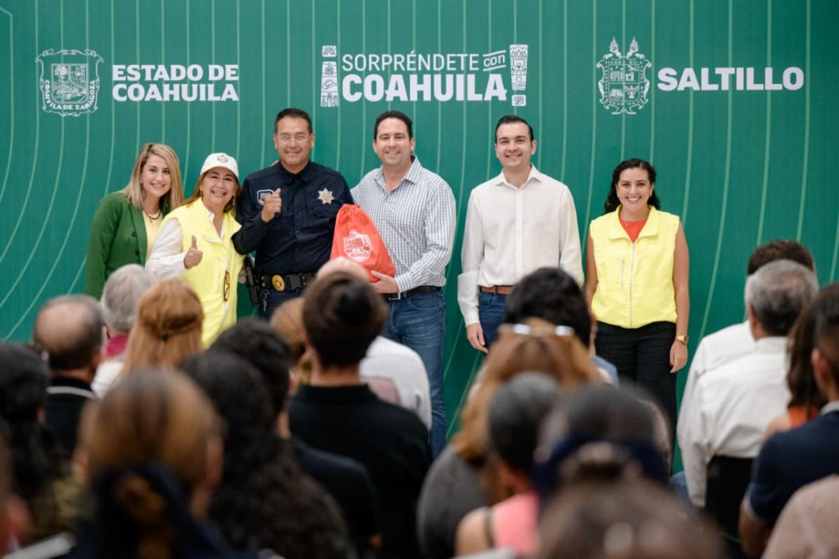 Participan sectores turísticos y de servicios en capacitación rumbo a evento internacional de fútbol