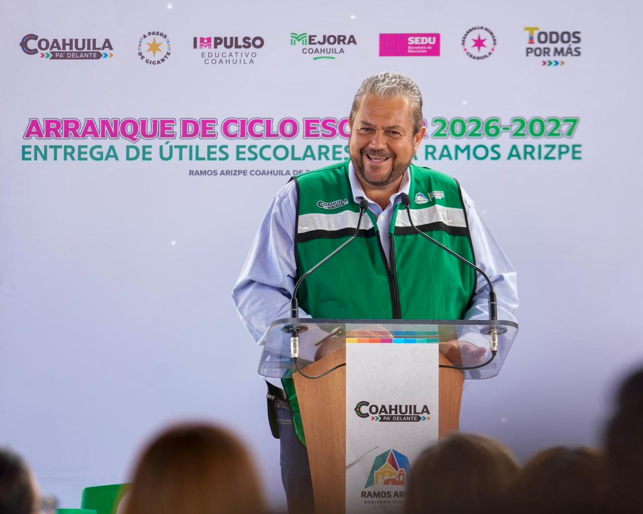 Manolo y Tomás fortalecen educación con "En tu Escuela Tú Eliges"