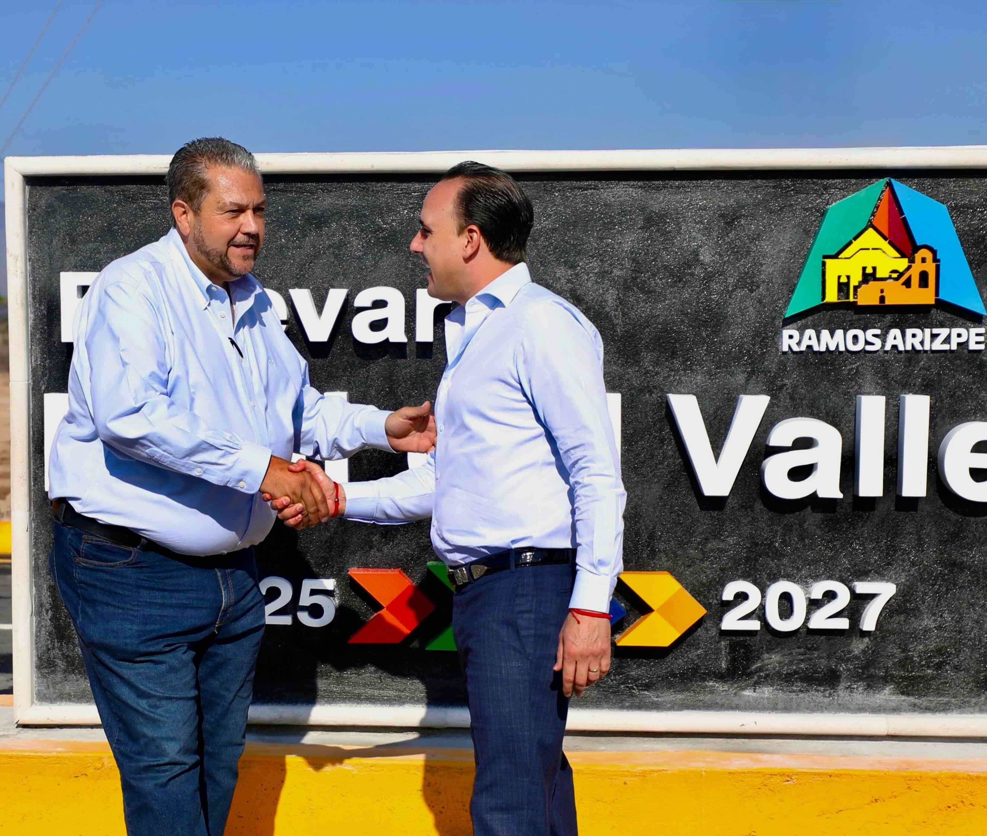 En equipo con Manolo, entregan obra vial para Ramos Arizpe