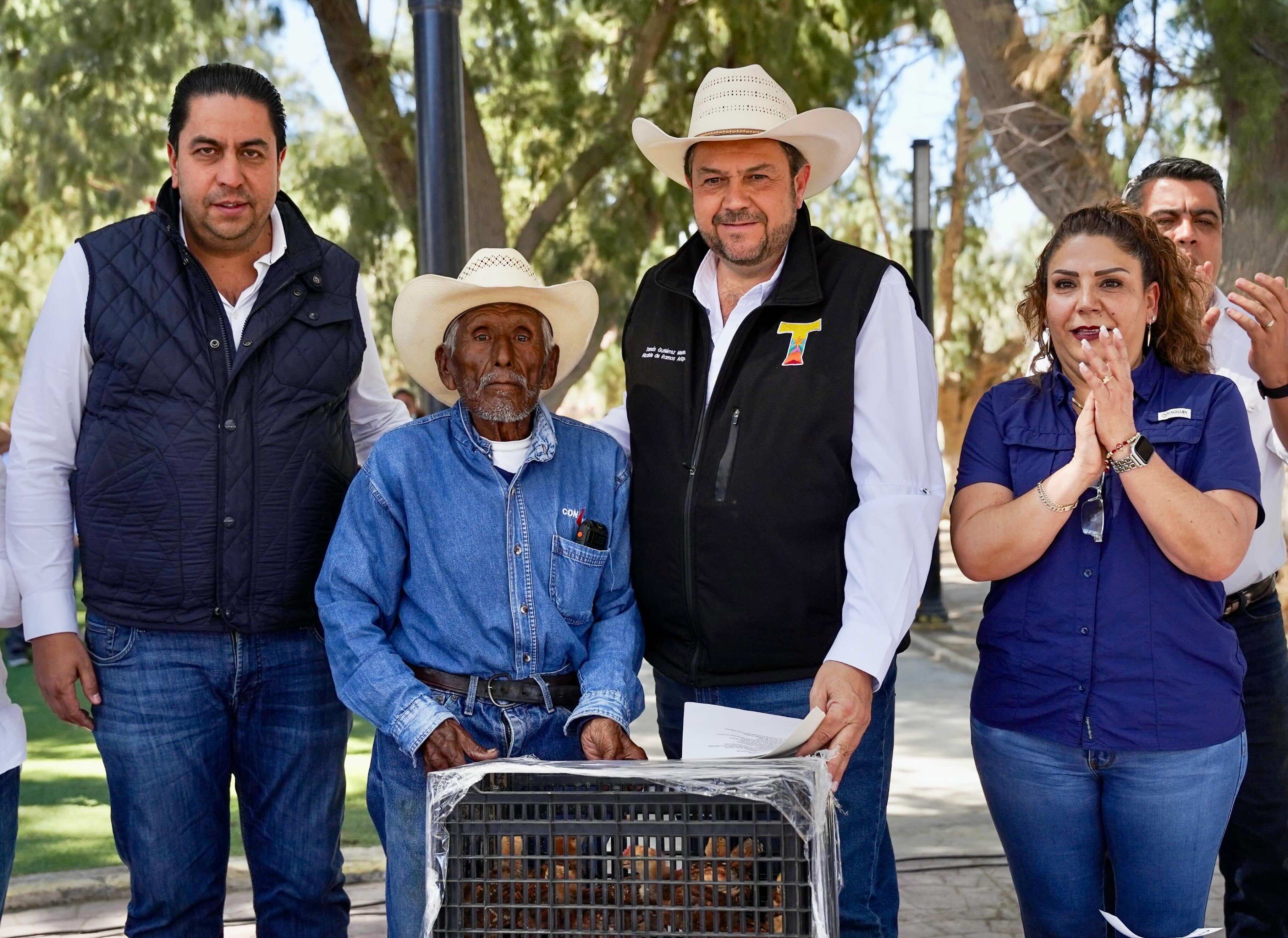 Fortalece Tomás Gutiérrez el campo de Ramos Arizpe con más apoyos 