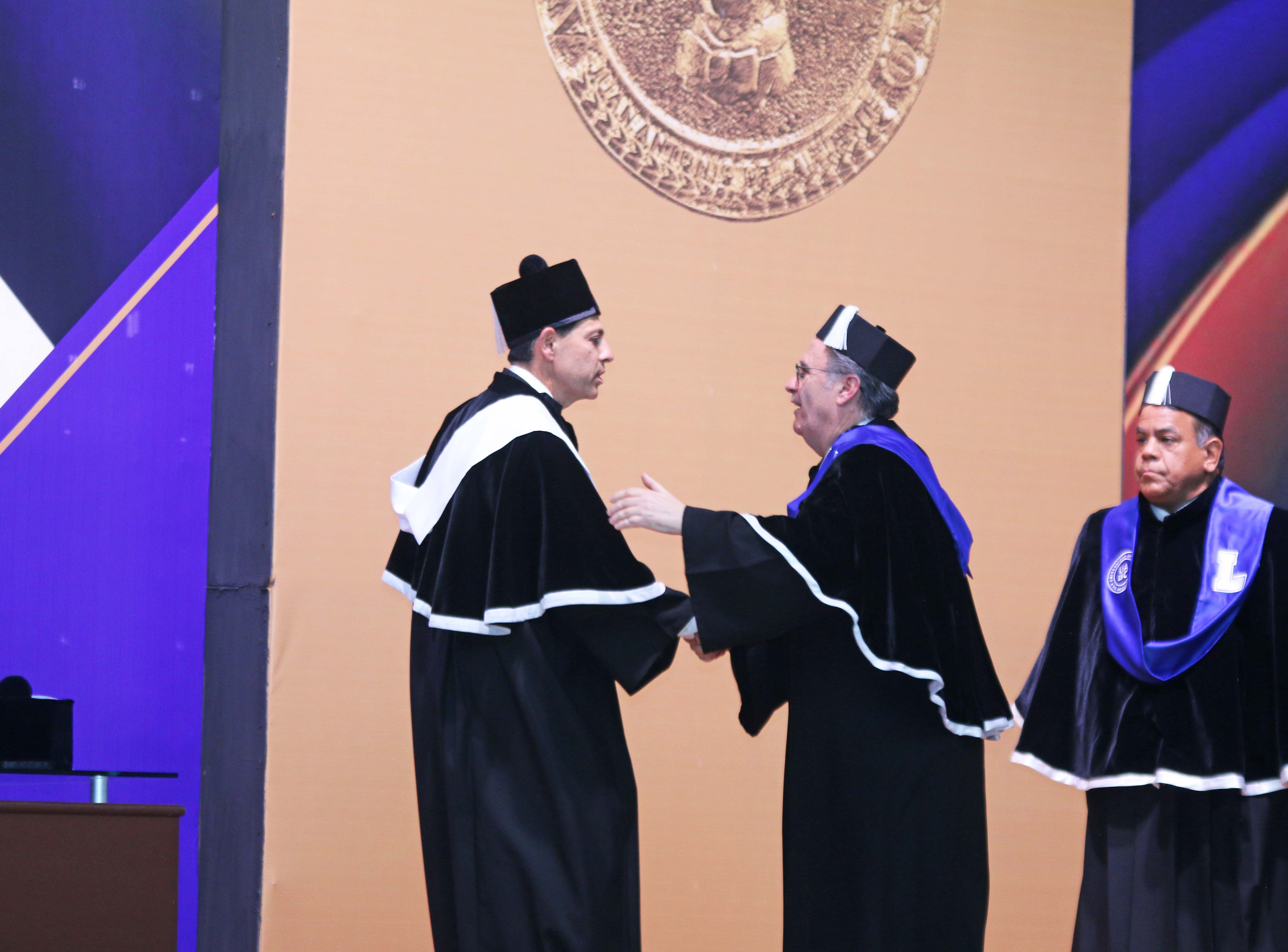 Otorga UAdeC el Grado de “Doctor Honoris Causa” al Dr. Francisco Javier Blanco García