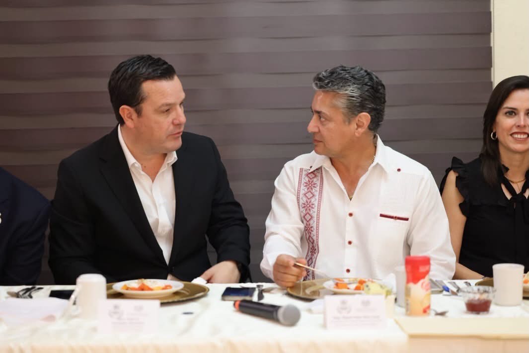 Reunión con litigantes de Ciudad Acuña